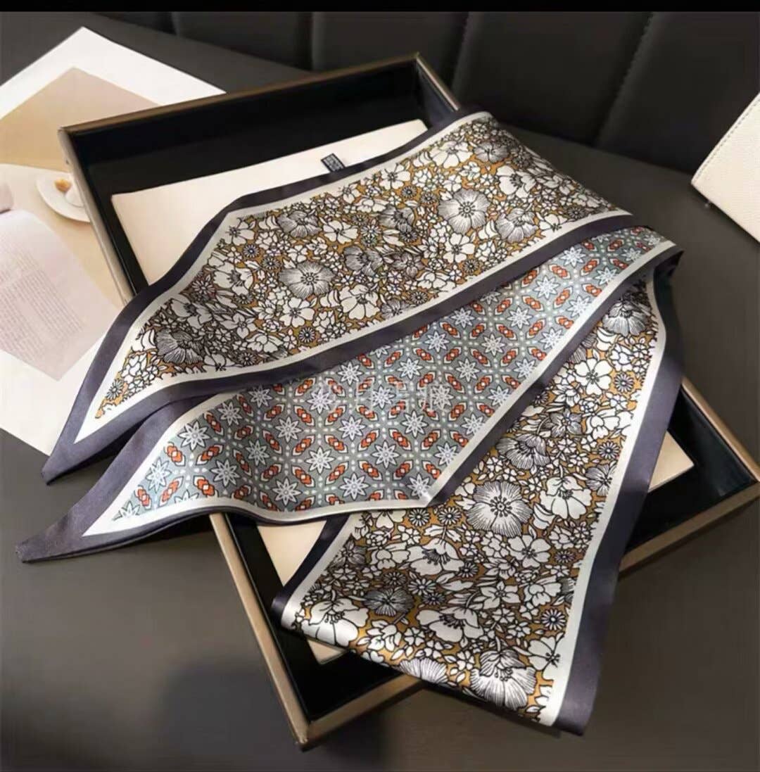 S26161 Printed 100% Polyester Skinny Scarf