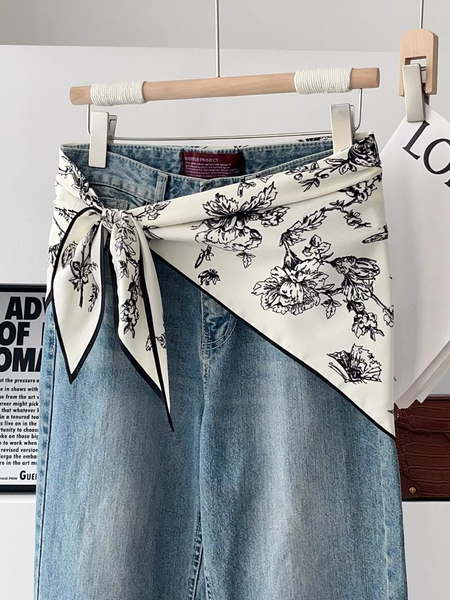 S25281 Flower Patterned Triangle Lightweight Scarf
