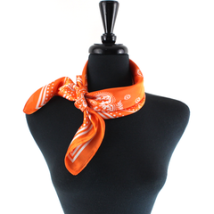 S25099 Lightweight Square Scarf