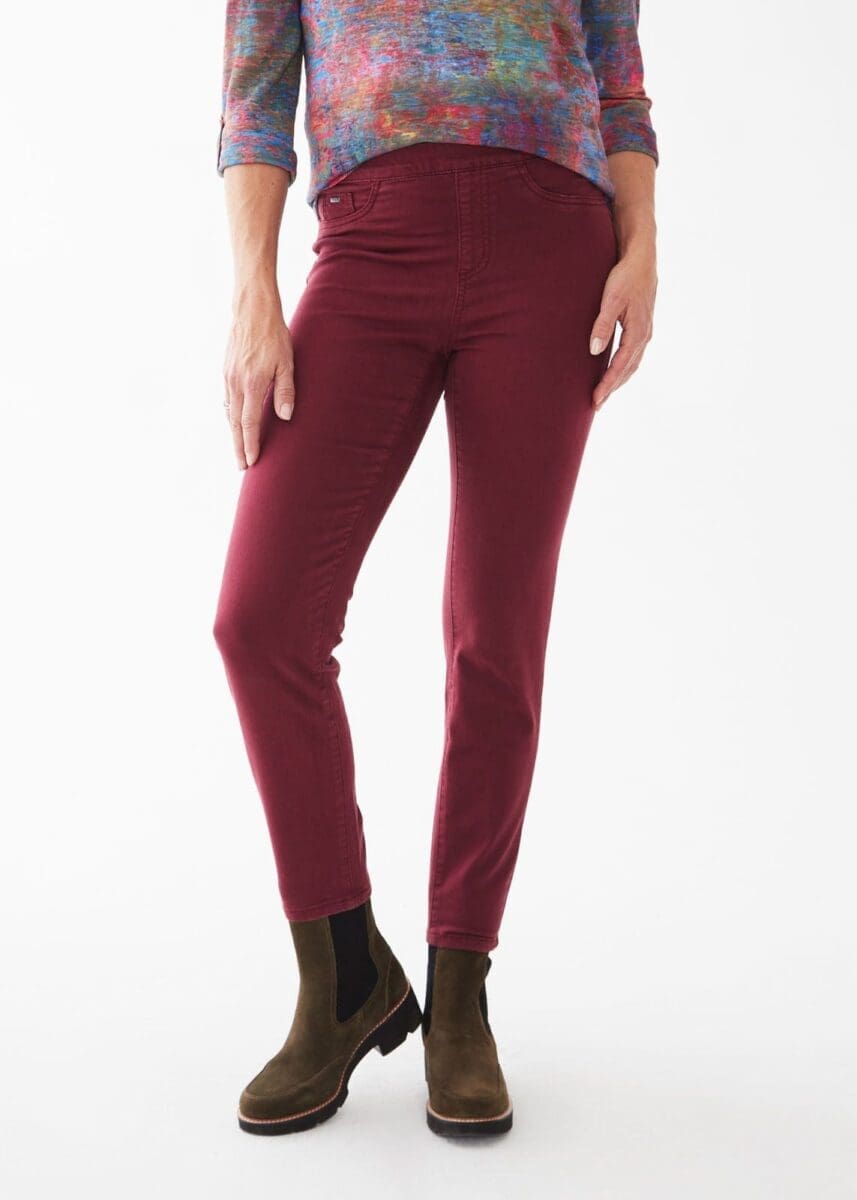 FDJ French Dressing Jeans Pull-On Slim Ankle in Cabernet 2858511
