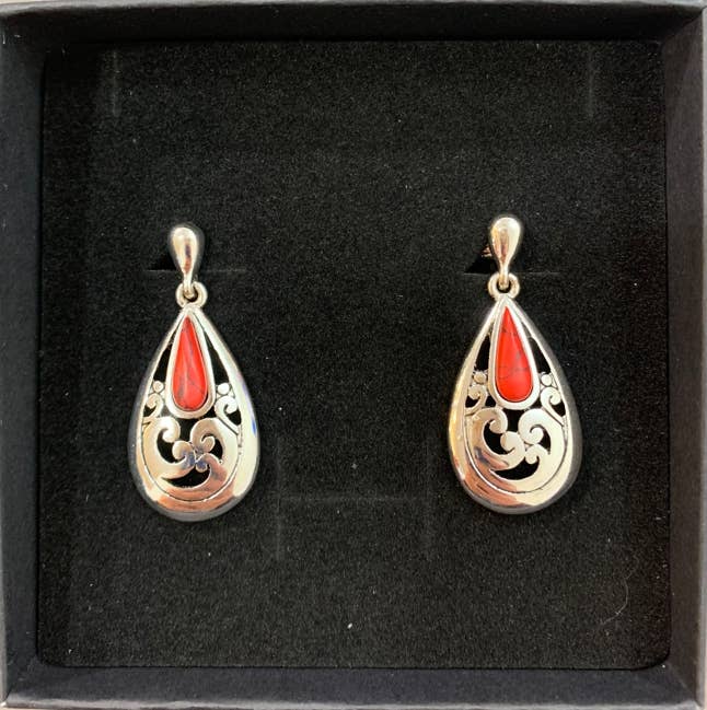 FR4871 Coral Stone Filigree Teardrop Clip On Earrings