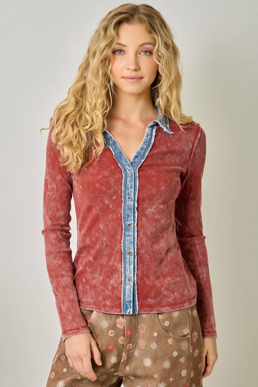 60719 Washed Thermal Button Down Top