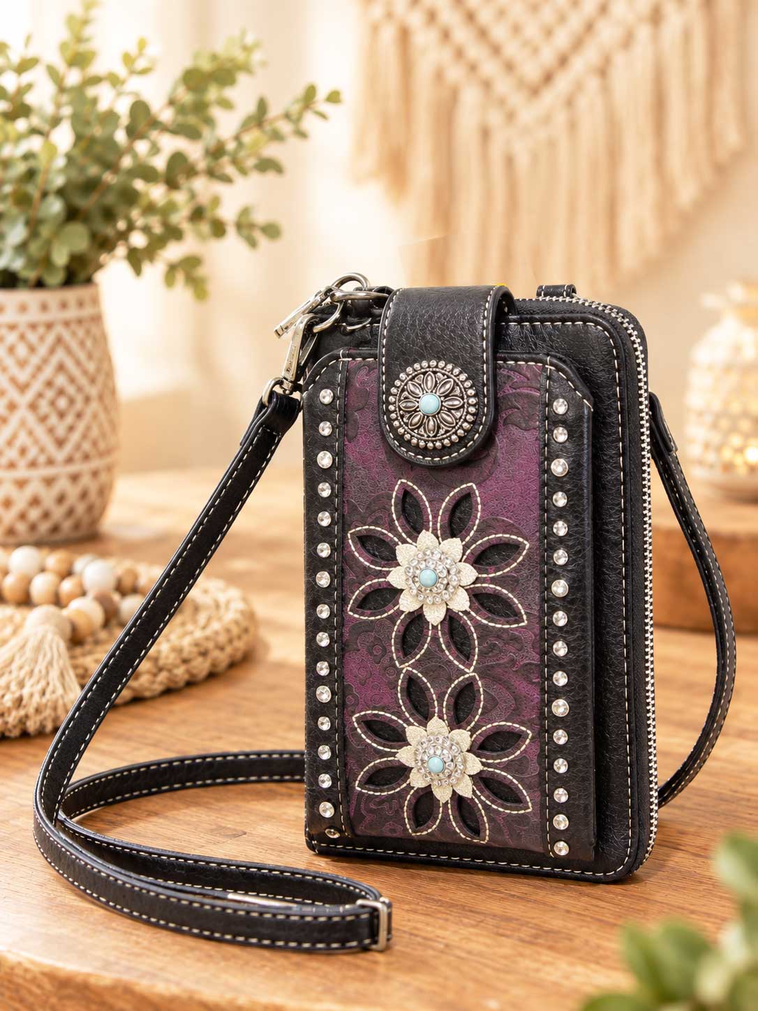 1077 Wallet / Cellphone Holder