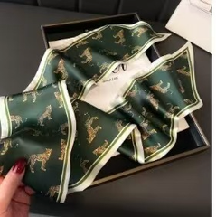 S26128 100% Polyester Skinny Scarf