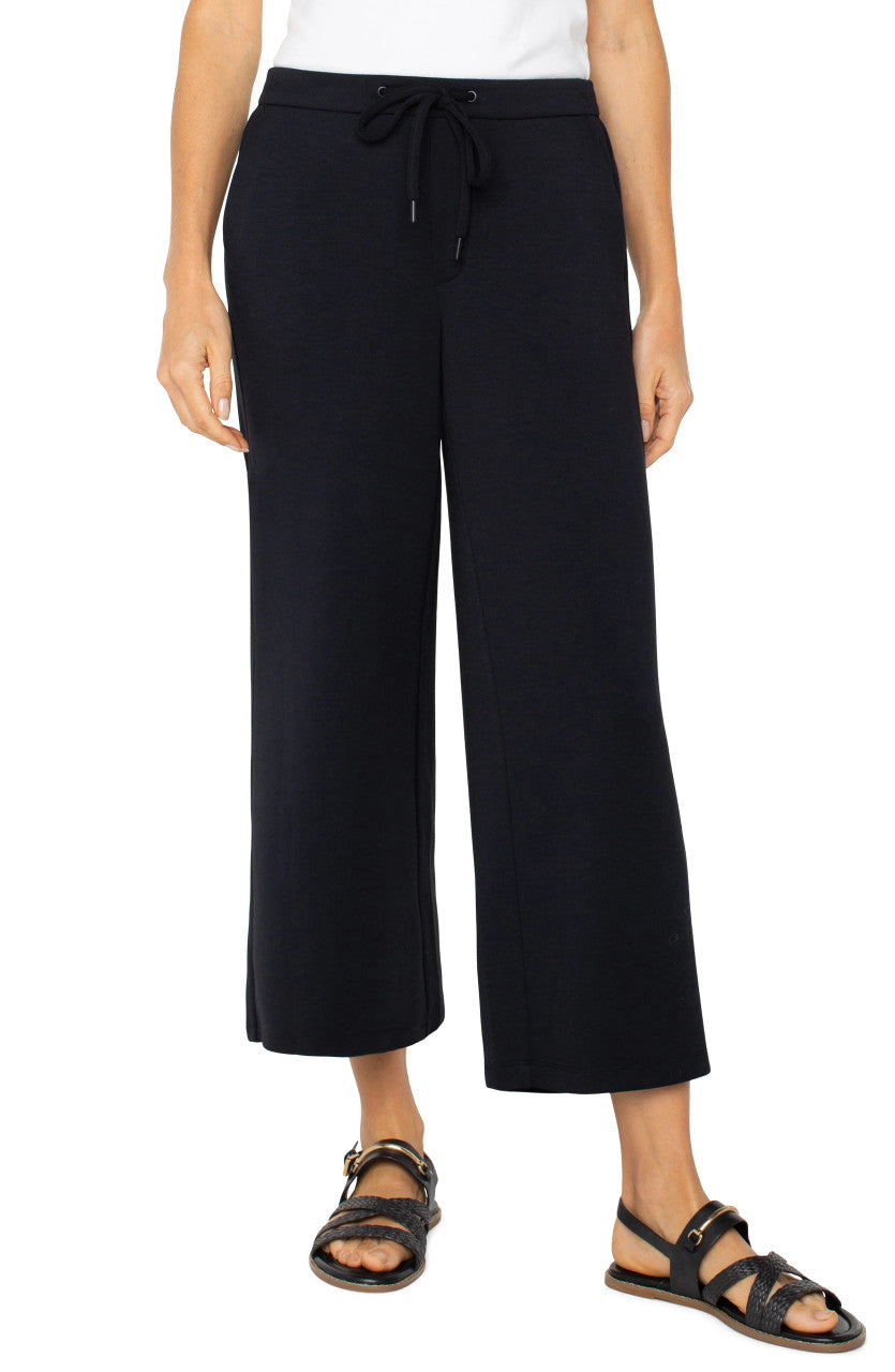 Liverpool Black Cloud 9 Wide Leg Crop LM4719C9