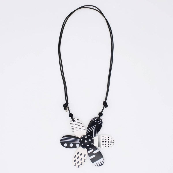 Black and White Garden Flower Pendant Necklace