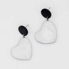 White Frosted Heartstrings Earring