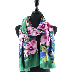 S24219 Flowers Scarf